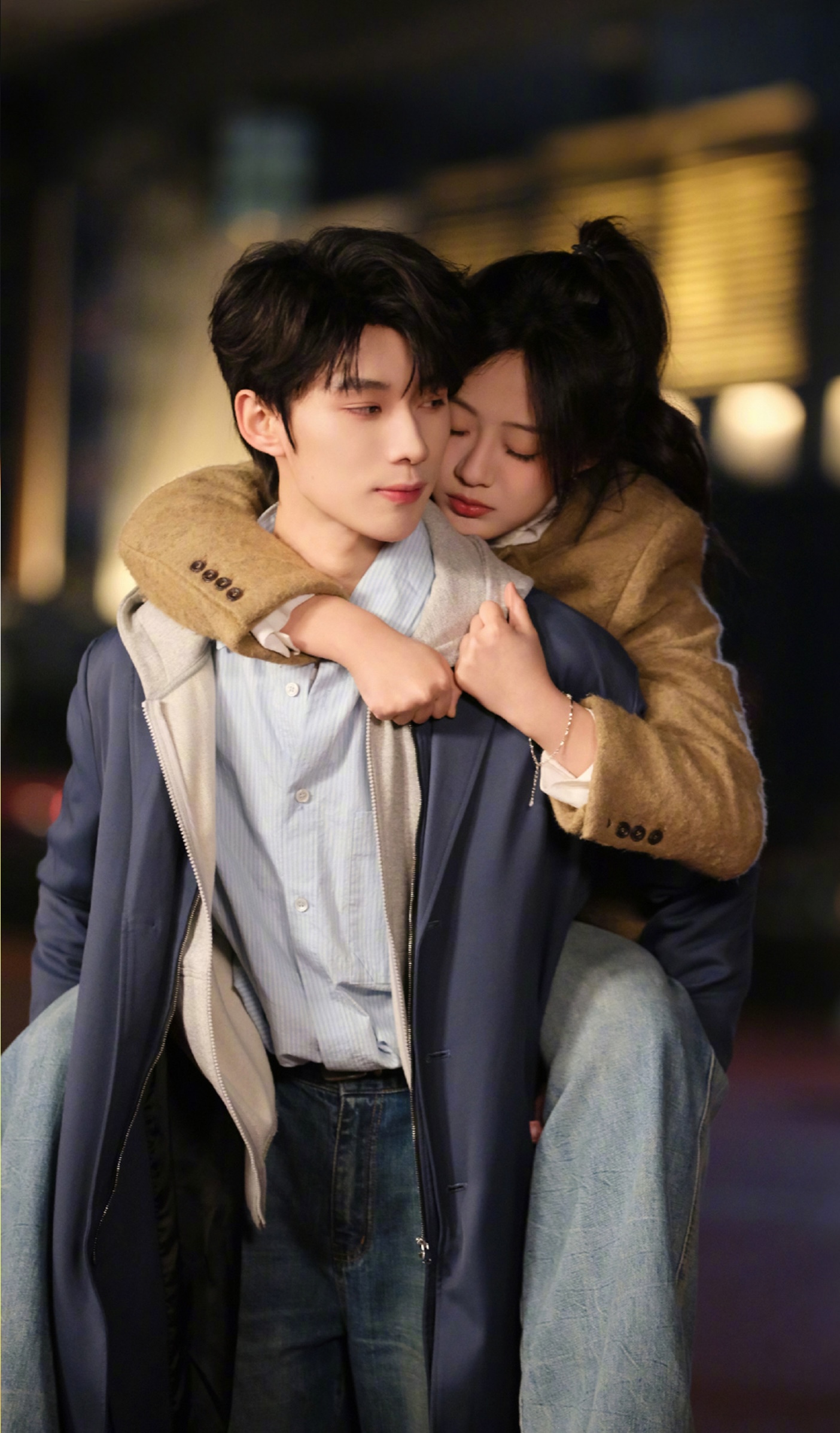 Poster phim Ánh Trăng Không Bao Giờ Lụi Tàn